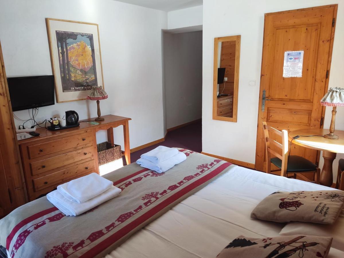 Epicea Lodge Hotel Et Camping Пралоньян-ла-Вануаз Экстерьер фото