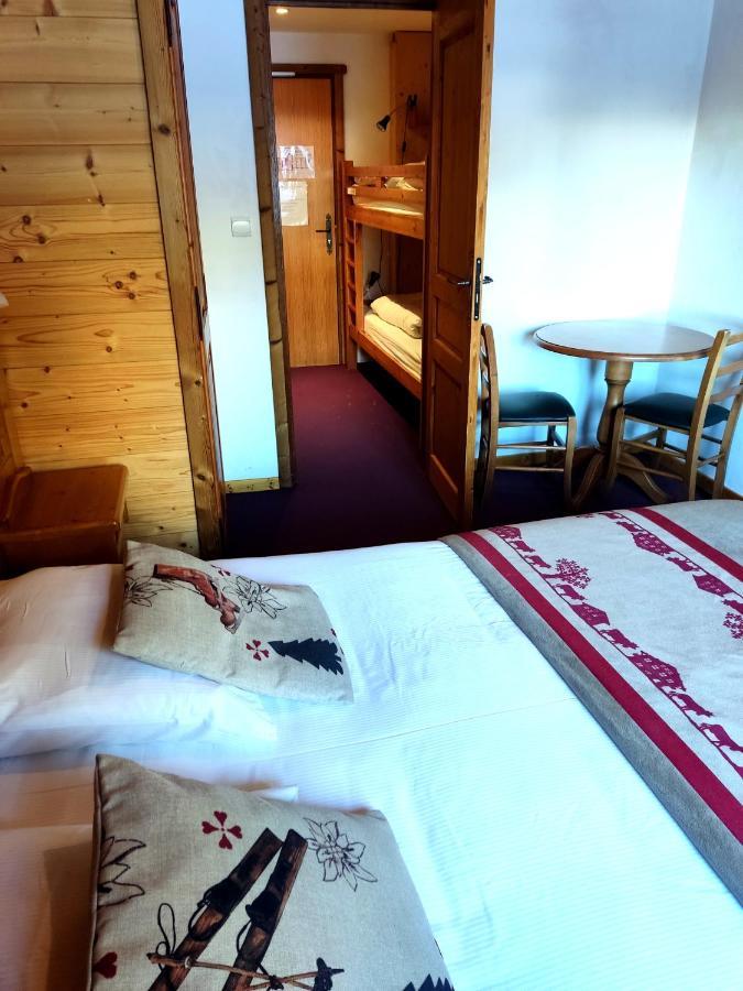 Epicea Lodge Hotel Et Camping Пралоньян-ла-Вануаз Экстерьер фото