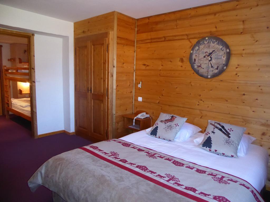Epicea Lodge Hotel Et Camping Пралоньян-ла-Вануаз Номер фото